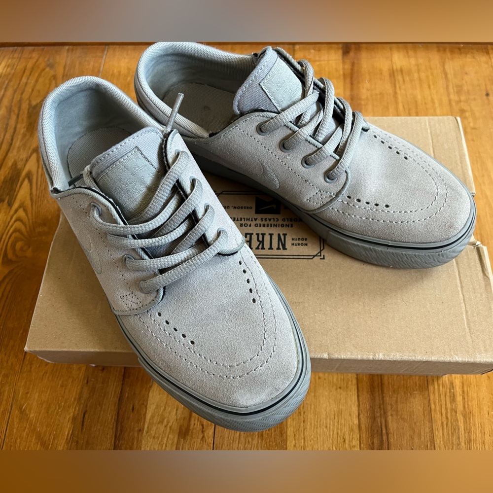 Nike Stefan Janoski (GS) Sneaker Size 6